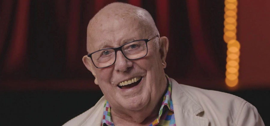 Richard Wilson speak languages fluently