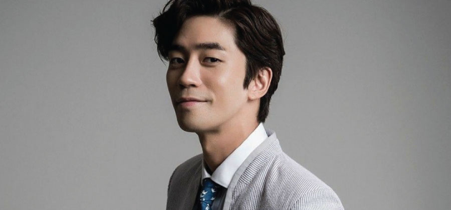 Shin Sung Rok speak languages fluently