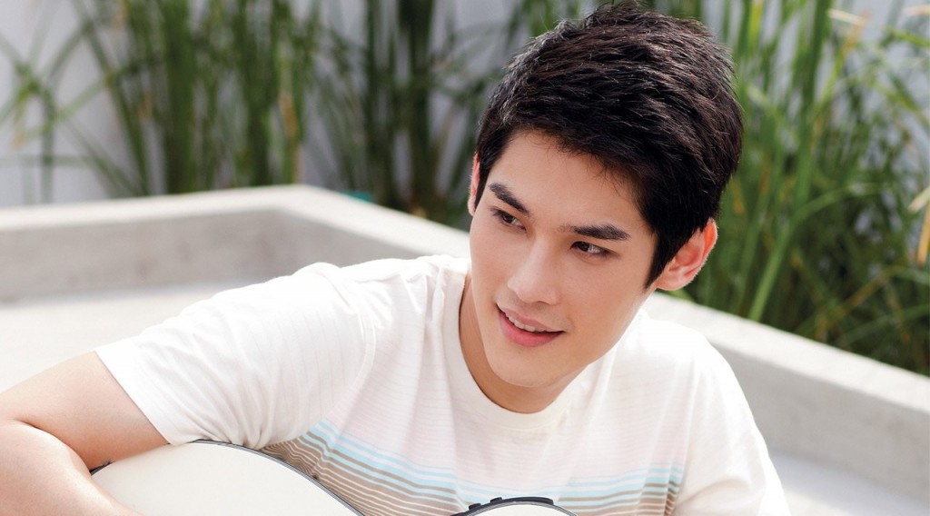 What is the list of 10 most handsome Thai actor