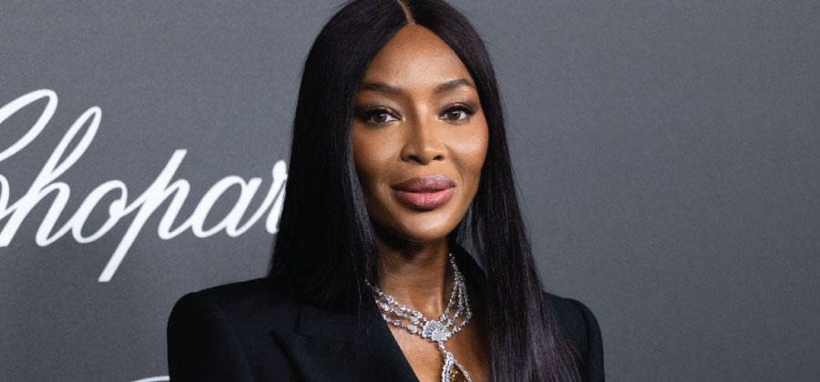 naomi campbell speak langiages